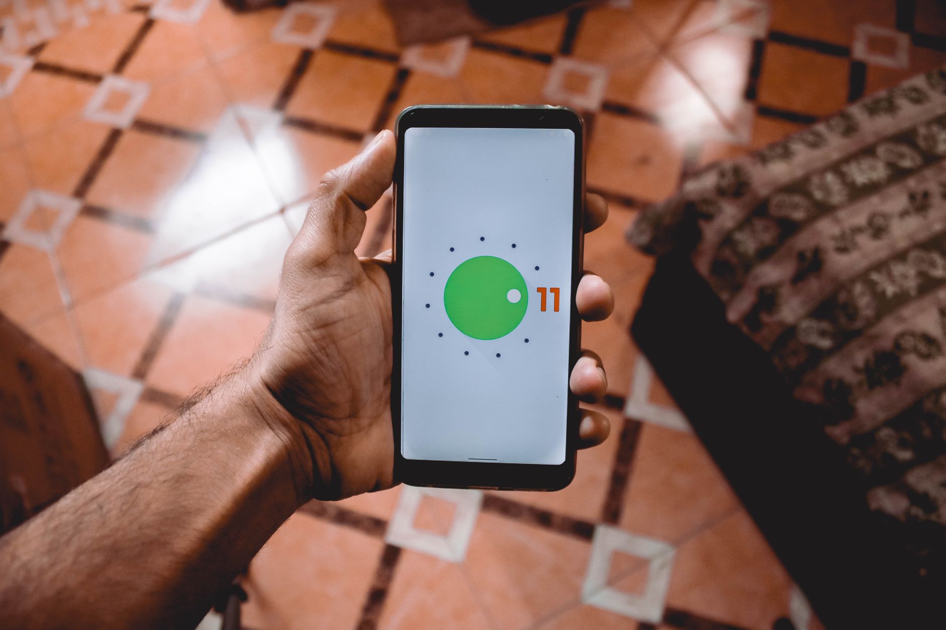Daftar 50+ HP Motorola Penerima Update Android 17