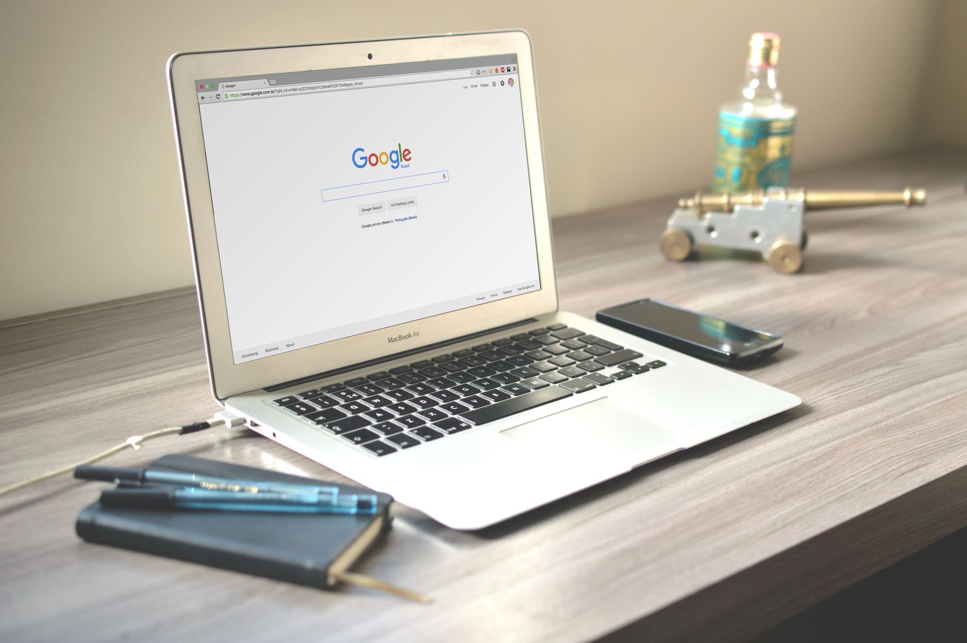 Expert Intelligence Google di Gemini Notebook Permudah Analisa Buku